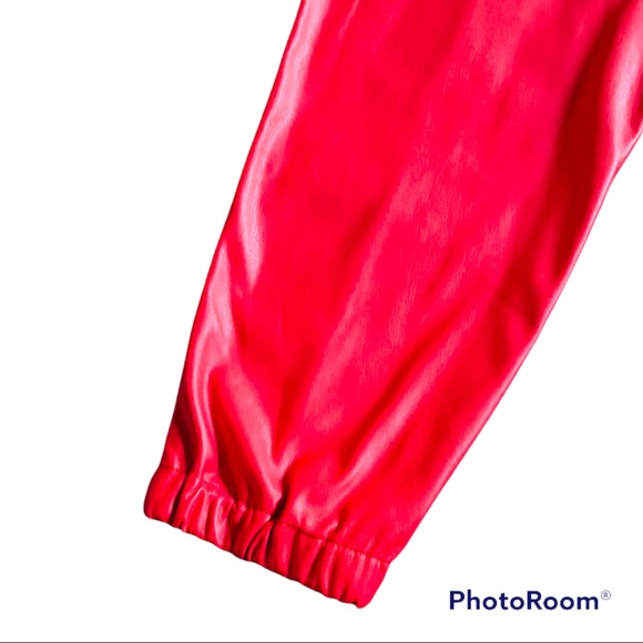 Red faux leather joggers - Picture 5 of 7